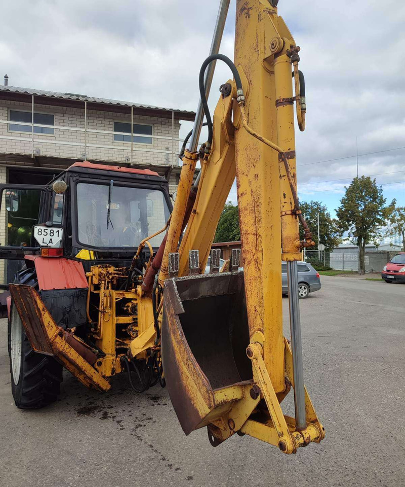 MTZ 82.1 - Graaflaadmachine: afbeelding 4 MTZ 82.1 - Graaflaadmachine: afbeelding 4