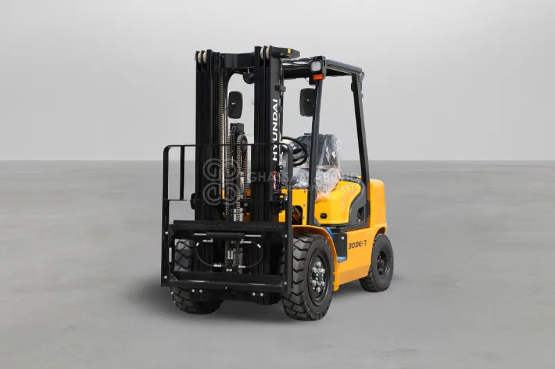 Hyundai Forklift 30DE-7 3 TONS DIESEL 3 STAGE - Diesel heftruck: afbeelding 2 Hyundai Forklift 30DE-7 3 TONS DIESEL 3 STAGE - Diesel heftruck: afbeelding 2