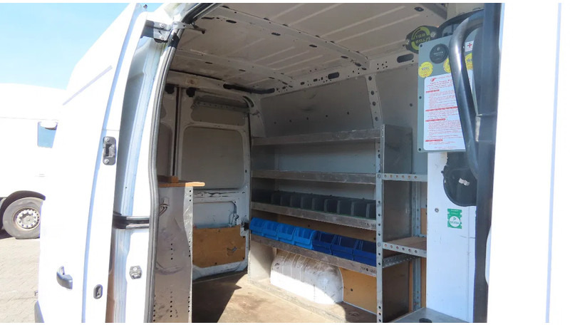 Bedrijfswagen Renault Master 10,5 m, 3500 kg, euro6: afbeelding 13