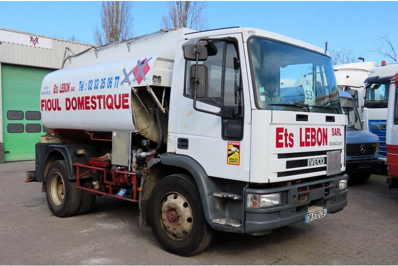 Iveco Eurocargo FUEL (DIESEL/PETROL) 8000 LITERS, COMP: 3500L,1000L, 3500L - Tankwagen, Kraanwagen: afbeelding 1 Iveco Eurocargo FUEL (DIESEL/PETROL) 8000 LITERS, COMP: 3500L,1000L, 3500L - Tankwagen, Kraanwagen: afbeelding 1