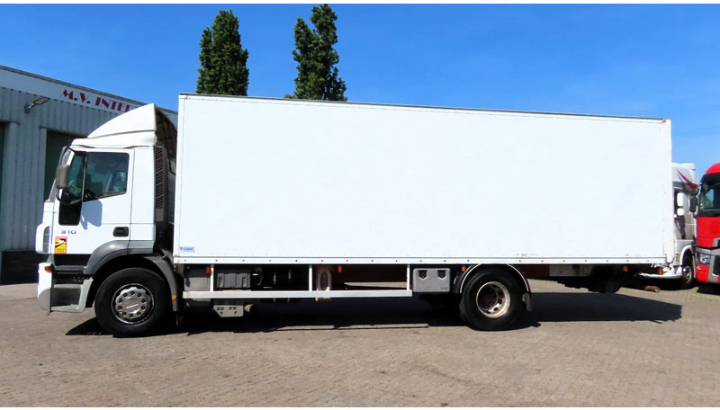 Iveco Stralis 310 8.60m box! Manual gerabox, Great state - Bakwagen: afbeelding 4 Iveco Stralis 310 8.60m box! Manual gerabox, Great state - Bakwagen: afbeelding 4