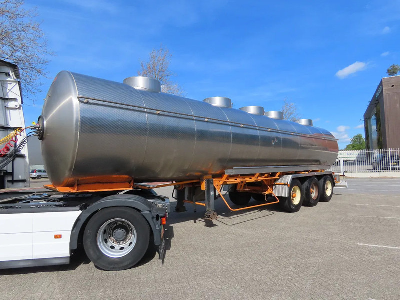 Magyar 5 compartments, 32500L FOOD, air susp, (5 DIFFERENT PRODUCTS) !! - Tankoplegger: afbeelding 2 Magyar 5 compartments, 32500L FOOD, air susp, (5 DIFFERENT PRODUCTS) !! - Tankoplegger: afbeelding 2