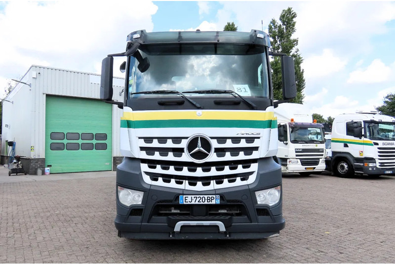 Mercedes-Benz Arocs 3245 8X4 SILO AUGER (FULL TRUCK IS FOR SALE) - Tankwagen: afbeelding 4 Mercedes-Benz Arocs 3245 8X4 SILO AUGER (FULL TRUCK IS FOR SALE) - Tankwagen: afbeelding 4