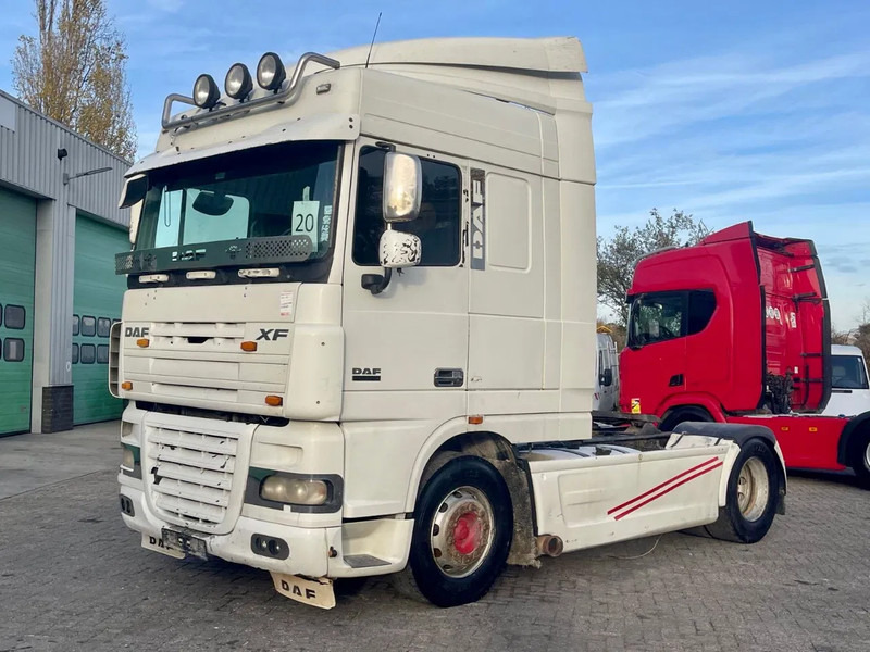 DAF XF 105.460 Manual gearbox! - Trekker: afbeelding 1 DAF XF 105.460 Manual gearbox! - Trekker: afbeelding 1