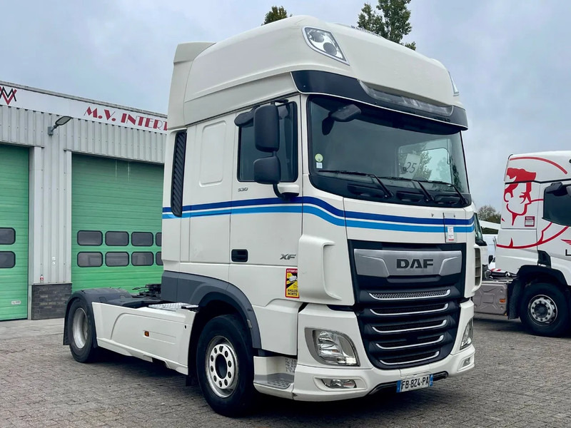 DAF XF 530 PARKING CLIMA, FRIGO - Trekker: afbeelding 3 DAF XF 530 PARKING CLIMA, FRIGO - Trekker: afbeelding 3