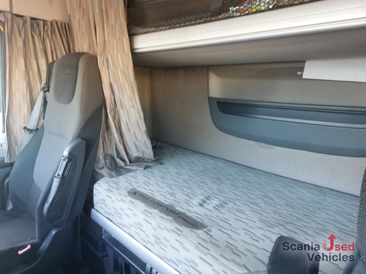 DAF XF 460 FT Space Cab Low deck - Trekker: afbeelding 3 DAF XF 460 FT Space Cab Low deck - Trekker: afbeelding 3