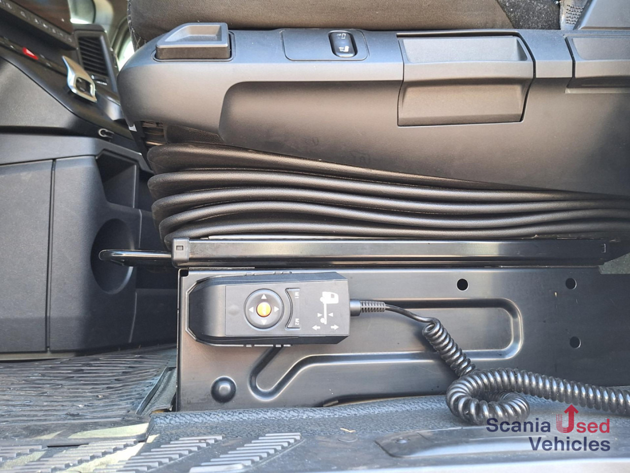 MERCEDES-BENZ Actros 1848 Retarder 4 Stück !! - Trekker: afbeelding 5 MERCEDES-BENZ Actros 1848 Retarder 4 Stück !! - Trekker: afbeelding 5