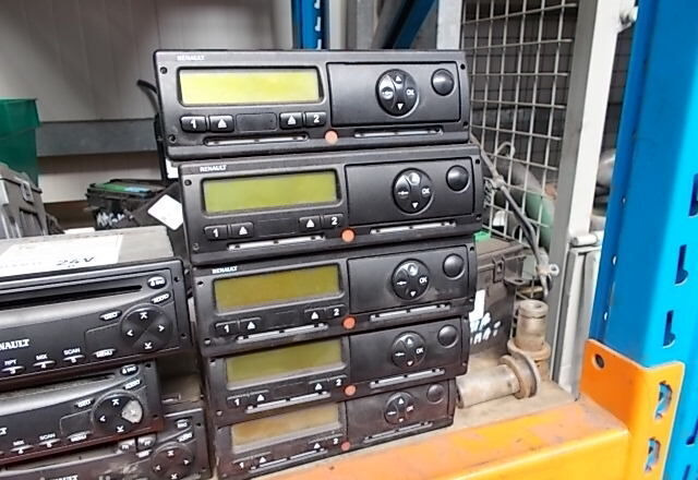 Renault MAGNUM DXI, PREMIUM DXI - Tachograph voor Vrachtwagen: afbeelding 1 Renault MAGNUM DXI, PREMIUM DXI - Tachograph voor Vrachtwagen: afbeelding 1