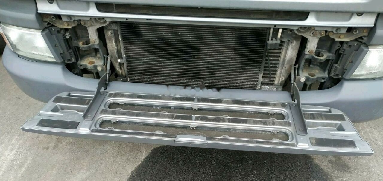 Scania LOWER GRILL ALL SIZES ALL CABINS Scania - Rooster voor Vrachtwagen: afbeelding 1 Scania LOWER GRILL ALL SIZES ALL CABINS Scania - Rooster voor Vrachtwagen: afbeelding 1