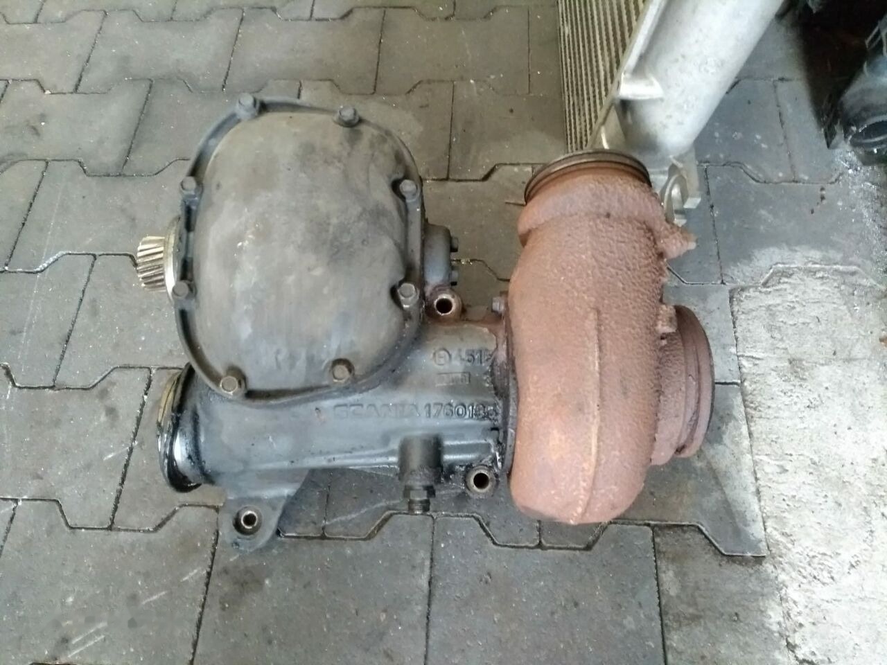 Scania TURBOCOMPOUND - Turbolader voor Vrachtwagen: afbeelding 2 Scania TURBOCOMPOUND - Turbolader voor Vrachtwagen: afbeelding 2