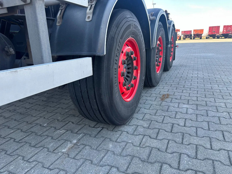 Containertransporter/ Wissellaadbak oplegger Burg 20FT / 20FT SWAP ADR (EX/II, EX/III, FL, AT), Leergewicht : 3.690kg, SAF INTRADISC, 2x Liftachse, NL-Chassis: afbeelding 15