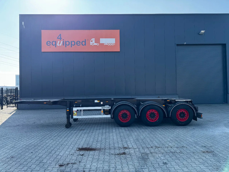 Burg 20FT/3-axles, SAF INTRADISC, ADR (EXII, EXII, FL, AT), 2x LIFTAXLE, NL-Chassis, APK/ADR:06/2025 - Containertransporter/ Wissellaadbak oplegger: afbeelding 4 Burg 20FT/3-axles, SAF INTRADISC, ADR (EXII, EXII, FL, AT), 2x LIFTAXLE, NL-Chassis, APK/ADR:06/2025 - Containertransporter/ Wissellaadbak oplegger: afbeelding 4
