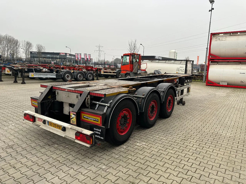 Burg 20FT ADR (EX/II, EX/III, FL, AT) Chassis, Empty weight : 3.690kg, SAF INTRADISC, 2x Liftaxle, NL-chassis, APK/ADR: 06-2025 - Containertransporter/ Wissellaadbak oplegger: afbeelding 4 Burg 20FT ADR (EX/II, EX/III, FL, AT) Chassis, Empty weight : 3.690kg, SAF INTRADISC, 2x Liftaxle, NL-chassis, APK/ADR: 06-2025 - Containertransporter/ Wissellaadbak oplegger: afbeelding 4