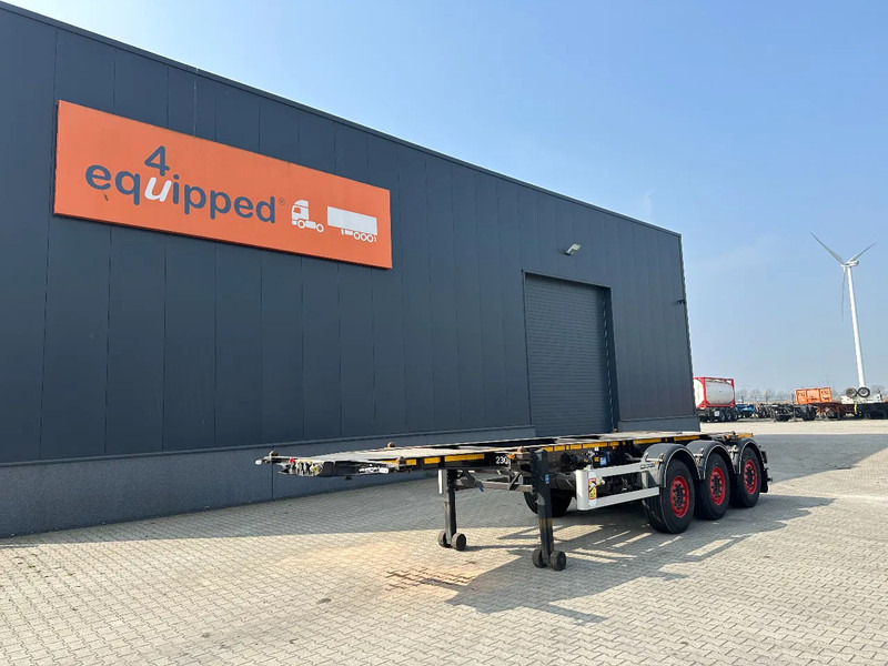 Burg 20FT ADR (EX/II, EX/III, FL, AT) Chassis, Leergewicht : 3.690kg, SAF INTRADISC, 2x Liftachse, NL-Chassis, APK/ADR: 07-2025 - Containertransporter/ Wissellaadbak oplegger: afbeelding 1 Burg 20FT ADR (EX/II, EX/III, FL, AT) Chassis, Leergewicht : 3.690kg, SAF INTRADISC, 2x Liftachse, NL-Chassis, APK/ADR: 07-2025 - Containertransporter/ Wissellaadbak oplegger: afbeelding 1