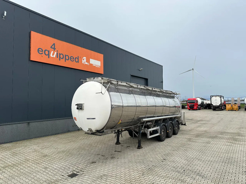Feldbinder LEVENSMIDDELEN / FOOD / LEBENSMITTEL / 33.500L / 3-COMP / POMP / NL-trailer / APK: 12-2026, 10x beschikbaar - Tankoplegger: afbeelding 1 Feldbinder LEVENSMIDDELEN / FOOD / LEBENSMITTEL / 33.500L / 3-COMP / POMP / NL-trailer / APK: 12-2026, 10x beschikbaar - Tankoplegger: afbeelding 1