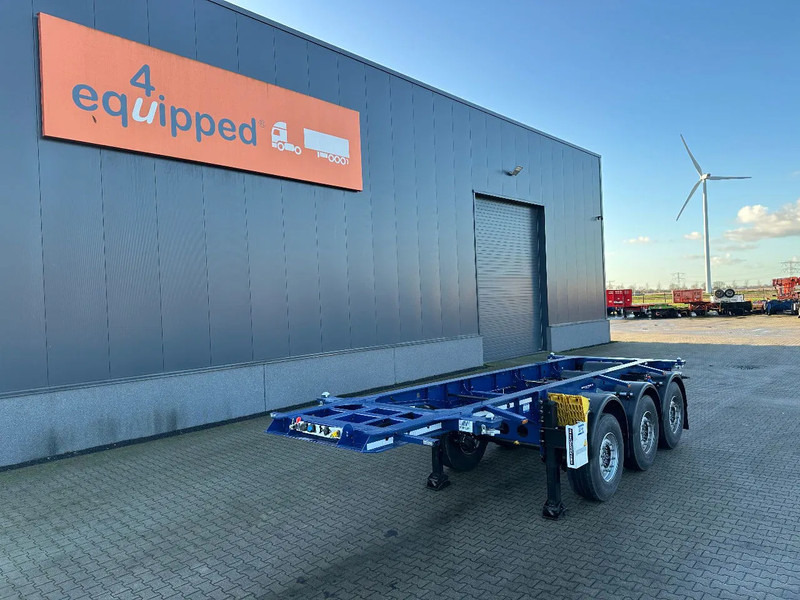 Krone NEW / DIRECT AVAILABLE 20FT ADR-CHASSIS, EMPTY WEIGHT: 3.470kg, DISCBRAKES, LIFTAXLE, 2x available - Containertransporter/ Wissellaadbak oplegger: afbeelding 1 Krone NEW / DIRECT AVAILABLE 20FT ADR-CHASSIS, EMPTY WEIGHT: 3.470kg, DISCBRAKES, LIFTAXLE, 2x available - Containertransporter/ Wissellaadbak oplegger: afbeelding 1