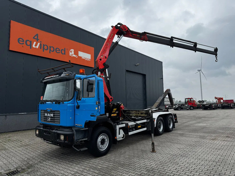 MAN FE 410A, 6x4, EURO 2, Palfinger PK17000 Crane + VDL HOOK, full spring, manual gearbox, MOT 9/2025 - Haakarmsysteem vrachtwagen, Kraanwagen: afbeelding 1 MAN FE 410A, 6x4, EURO 2, Palfinger PK17000 Crane + VDL HOOK, full spring, manual gearbox, MOT 9/2025 - Haakarmsysteem vrachtwagen, Kraanwagen: afbeelding 1