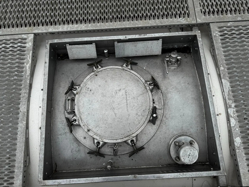 Opslagtank voor het vervoer van brandstoffen SINGAMAS 20FT ISO, 26.000L/1-COMP/3 BAFFELS/3 manholes, 5Y inspection: 11/2025: afbeelding 10