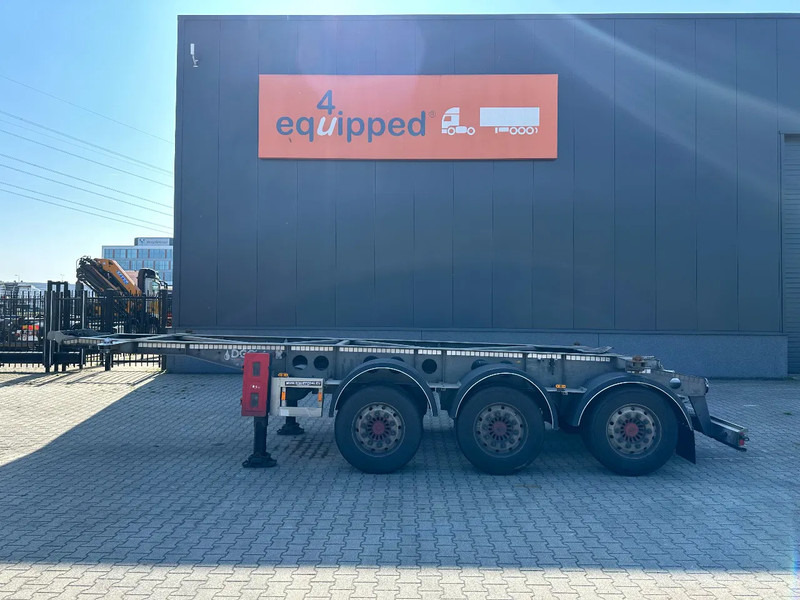 Van Hool 20FT ADR (EX/II, EX/III, FL, AT), SAF + DISC, empty weight: 2.990kg, galvanized, SAF Intradisc, NL-Chassis, ALCOA - Containertransporter/ Wissellaadbak oplegger: afbeelding 2 Van Hool 20FT ADR (EX/II, EX/III, FL, AT), SAF + DISC, empty weight: 2.990kg, galvanized, SAF Intradisc, NL-Chassis, ALCOA - Containertransporter/ Wissellaadbak oplegger: afbeelding 2