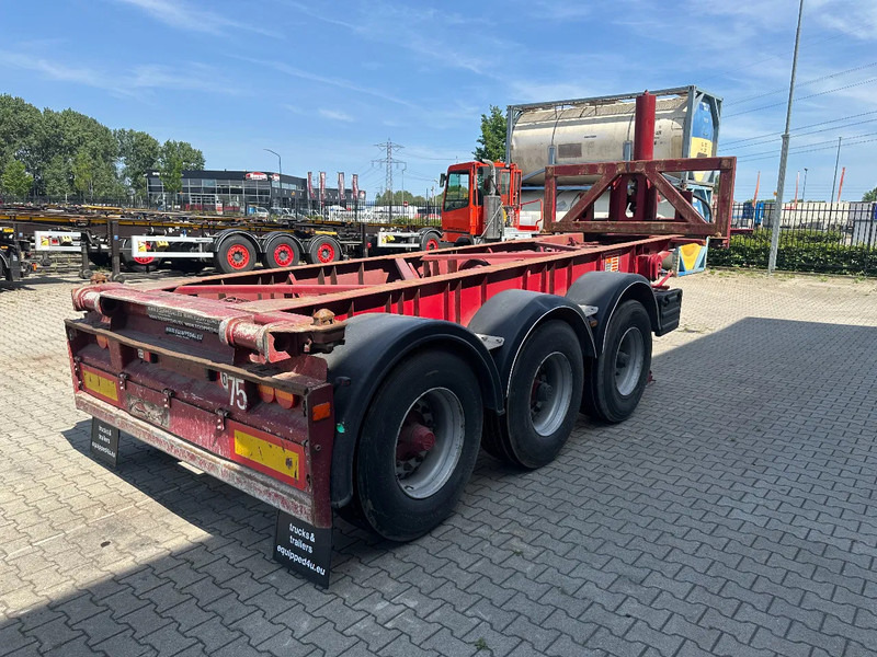 Van Hool 3 AXLE 20FT TIPPING-CHASSIS, BPW + disc, liftaxle, steering axle, BROKEN HYVA-CYLINDER - Containertransporter/ Wissellaadbak oplegger: afbeelding 4 Van Hool 3 AXLE 20FT TIPPING-CHASSIS, BPW + disc, liftaxle, steering axle, BROKEN HYVA-CYLINDER - Containertransporter/ Wissellaadbak oplegger: afbeelding 4