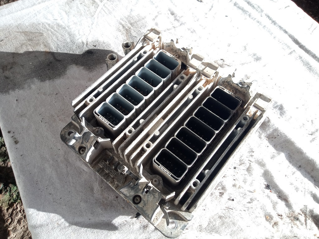 EDC Scania R440 DC1305 2023093 - ECU voor Vrachtwagen: afbeelding 2 EDC Scania R440 DC1305 2023093 - ECU voor Vrachtwagen: afbeelding 2