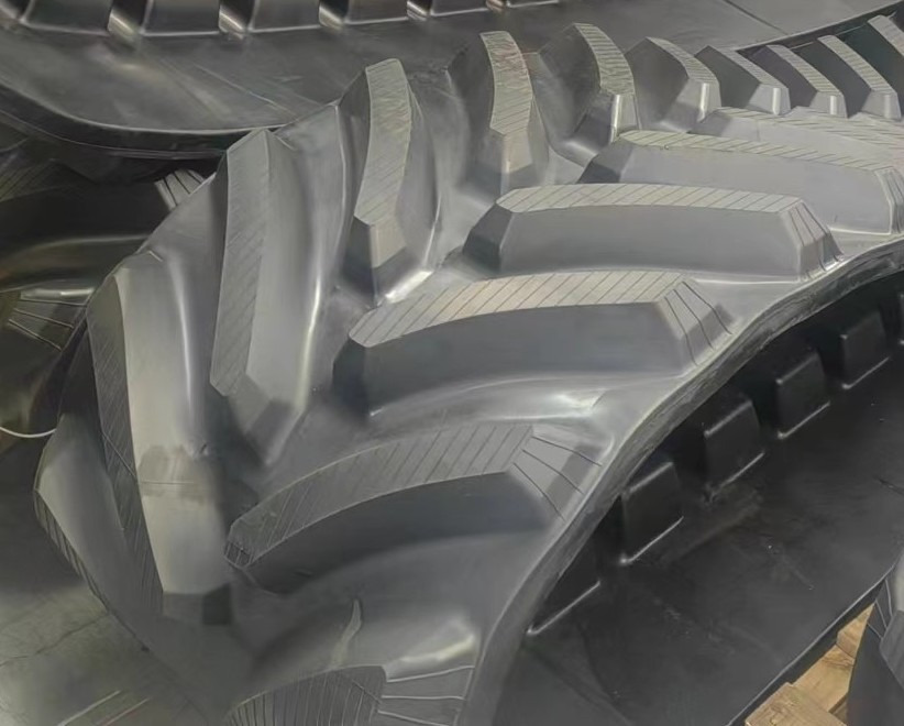 Rubber track for John Deere 8***T 18", 25" and 30" - Rupsband voor Rupstrekker: afbeelding 5 Rubber track for John Deere 8***T 18", 25" and 30" - Rupsband voor Rupstrekker: afbeelding 5