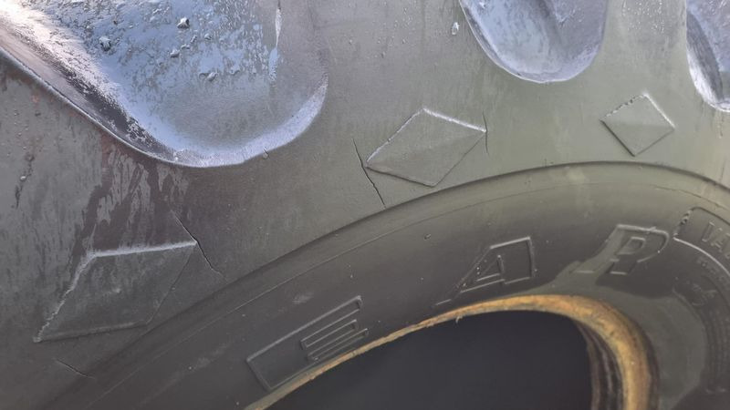 Good Year VA73x44.00-32 NHS Terrareifen, Terraräder (1050/50R32) - Band: afbeelding 4 Good Year VA73x44.00-32 NHS Terrareifen, Terraräder (1050/50R32) - Band: afbeelding 4