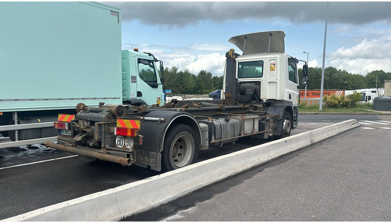 DAF CF 85.410 - 19T HOOKLIFT / ABROLLKIPPER / GANCHO - MANUAL ZF - A/C - GOOD CONDITION - Haakarmsysteem vrachtwagen: afbeelding 4 DAF CF 85.410 - 19T HOOKLIFT / ABROLLKIPPER / GANCHO - MANUAL ZF - A/C - GOOD CONDITION - Haakarmsysteem vrachtwagen: afbeelding 4