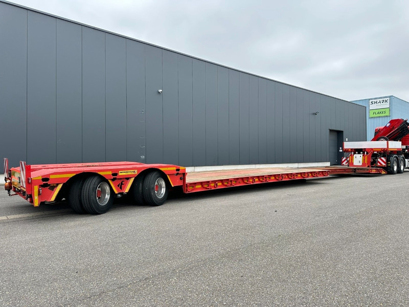 Faymonville 47.5T STBZ-2VA 8m +5m50 LOWBED - TIEFBETT / REMOVABLE NECK - ABNEHMBARE SCHWANENHALS - HYDR STEERING AXLES / LENKACHSEN - SAF - Dieplader oplegger: afbeelding 2 Faymonville 47.5T STBZ-2VA 8m +5m50 LOWBED - TIEFBETT / REMOVABLE NECK - ABNEHMBARE SCHWANENHALS - HYDR STEERING AXLES / LENKACHSEN - SAF - Dieplader oplegger: afbeelding 2