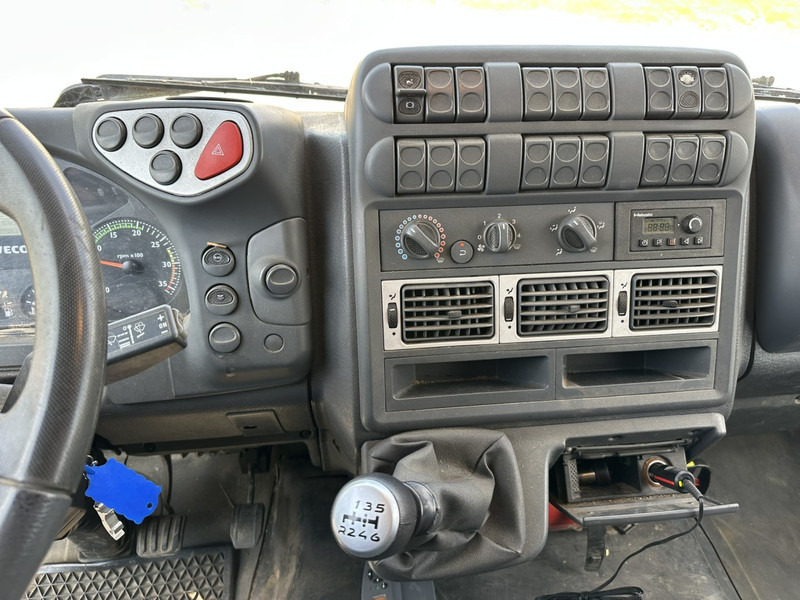 Bakwagen Iveco EUROCARGO 80E18 CLOSED BOX 6m00 x 2m49 x 2m37 - EURO 5 - *176.000km* - TAILLIFT - MANUAL - BE TRUCK: afbeelding 10