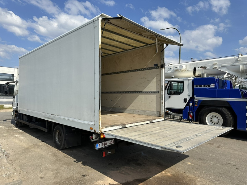 Iveco EUROCARGO 80E18 CLOSED BOX 6m00 x 2m49 x 2m37 - EURO 5 - *176.000km* - TAILLIFT - MANUAL - BE TRUCK - Bakwagen: afbeelding 4 Iveco EUROCARGO 80E18 CLOSED BOX 6m00 x 2m49 x 2m37 - EURO 5 - *176.000km* - TAILLIFT - MANUAL - BE TRUCK - Bakwagen: afbeelding 4