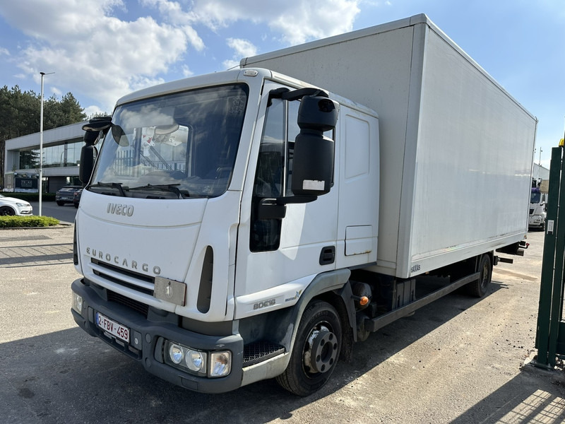 Iveco EUROCARGO 80E18 CLOSED BOX 6m00 x 2m49 x 2m37 - EURO 5 - *176.000km* - TAILLIFT - MANUAL - BE TRUCK - Bakwagen: afbeelding 3 Iveco EUROCARGO 80E18 CLOSED BOX 6m00 x 2m49 x 2m37 - EURO 5 - *176.000km* - TAILLIFT - MANUAL - BE TRUCK - Bakwagen: afbeelding 3