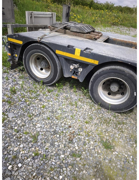 Kässbohrer LB2 48T - LOWBED - TIEFBETT / REMOVABLE NECK - ABNEHMBARE SCHWANENHALS - HYDR STEERING AXLES / LENKACHSEN - BPW - Dieplader oplegger: afbeelding 5 Kässbohrer LB2 48T - LOWBED - TIEFBETT / REMOVABLE NECK - ABNEHMBARE SCHWANENHALS - HYDR STEERING AXLES / LENKACHSEN - BPW - Dieplader oplegger: afbeelding 5