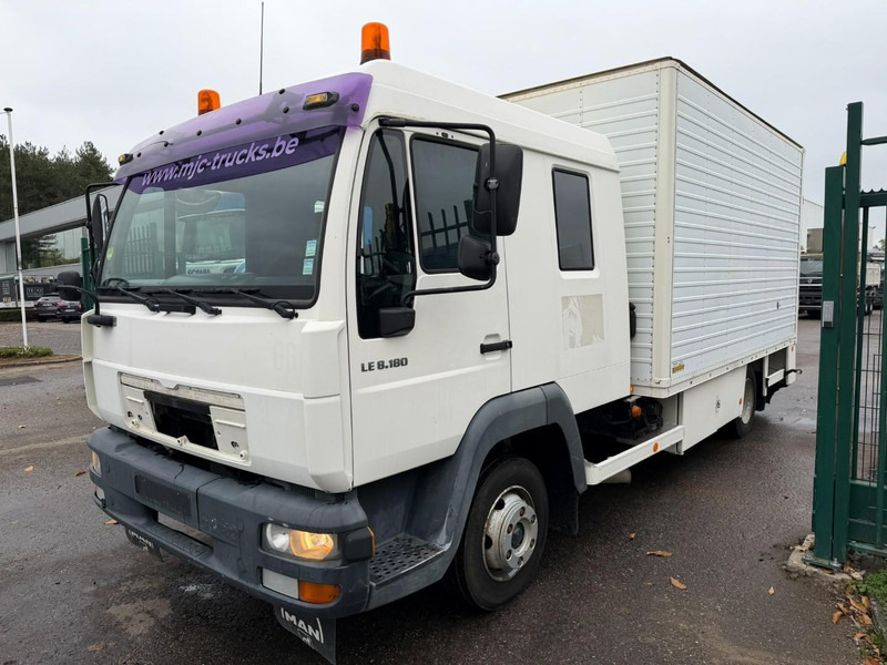 MAN LE 8.180 CLOSED BOX / KOFFER - DOKA - MANUAL GEARBOX - *248.000km* - STEEL SPRING / BLATT / LAMES - BE TRUCK - Bakwagen: afbeelding 3 MAN LE 8.180 CLOSED BOX / KOFFER - DOKA - MANUAL GEARBOX - *248.000km* - STEEL SPRING / BLATT / LAMES - BE TRUCK - Bakwagen: afbeelding 3