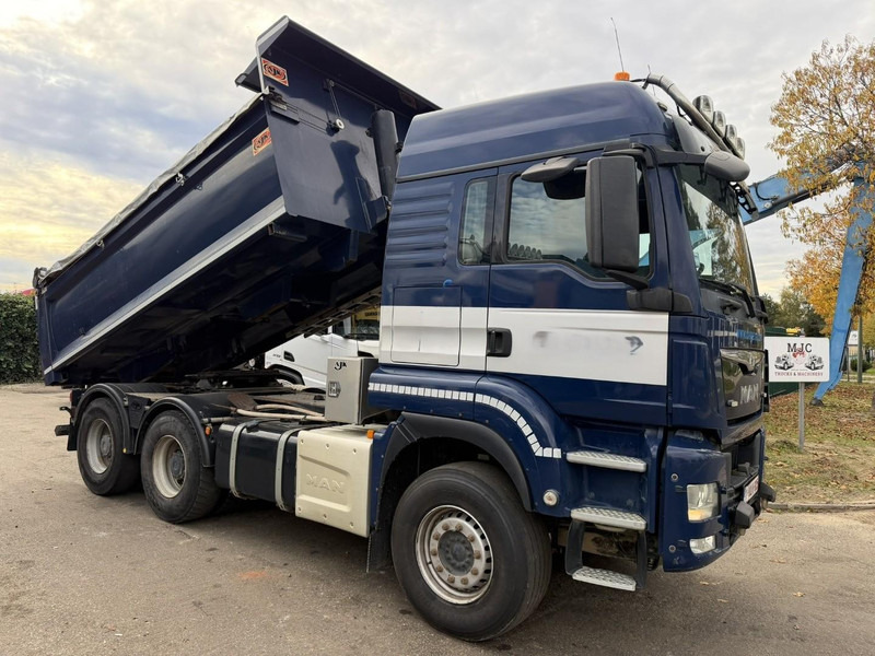 MAN TGS 33.480 6x4 TIPPER + TRACTOR - DOUBLE SYSTEM / WISSELSYSTEEM / DOUBLE PVA - RETARDER - HUB REDUCTION - BE TRUCK - Kipper vrachtwagen: afbeelding 1 MAN TGS 33.480 6x4 TIPPER + TRACTOR - DOUBLE SYSTEM / WISSELSYSTEEM / DOUBLE PVA - RETARDER - HUB REDUCTION - BE TRUCK - Kipper vrachtwagen: afbeelding 1