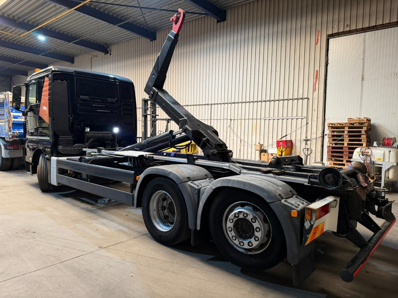 MAN TGX 26.400 6X2 + HOOKLIFT PALIFT 20T - LIFT + STEERING AXLE - EURO 5 - SLEEPERCAB - BE TRUCK - Haakarmsysteem vrachtwagen: afbeelding 5 MAN TGX 26.400 6X2 + HOOKLIFT PALIFT 20T - LIFT + STEERING AXLE - EURO 5 - SLEEPERCAB - BE TRUCK - Haakarmsysteem vrachtwagen: afbeelding 5