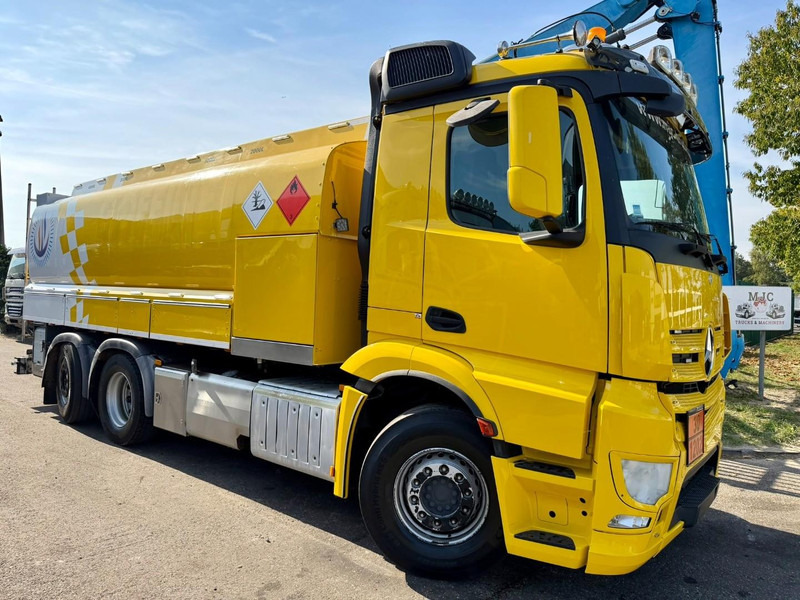 Mercedes-Benz ANTOS 2632 6x2 FUEL TANKER 16.000L - 4 COMP - DIESEL / PETROL - RETARDER - EURO 6 - LIFT / STEERING AXLE - *FULL AIR* - BE TRUCK - Tankwagen: afbeelding 1 Mercedes-Benz ANTOS 2632 6x2 FUEL TANKER 16.000L - 4 COMP - DIESEL / PETROL - RETARDER - EURO 6 - LIFT / STEERING AXLE - *FULL AIR* - BE TRUCK - Tankwagen: afbeelding 1