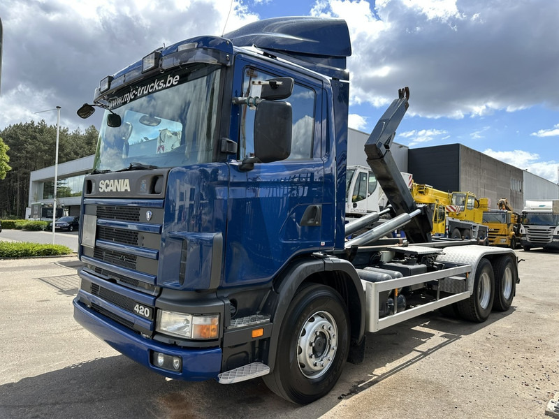 Scania 124L-420 6x2 HOOKLIFT VDL 20T - STEEL SPRING / BALLESTAS / BLATT - MANUAL - MECHANICAL PUMP - 10 TIRES DOUBLE WHEELS - Haakarmsysteem vrachtwagen: afbeelding 3 Scania 124L-420 6x2 HOOKLIFT VDL 20T - STEEL SPRING / BALLESTAS / BLATT - MANUAL - MECHANICAL PUMP - 10 TIRES DOUBLE WHEELS - Haakarmsysteem vrachtwagen: afbeelding 3