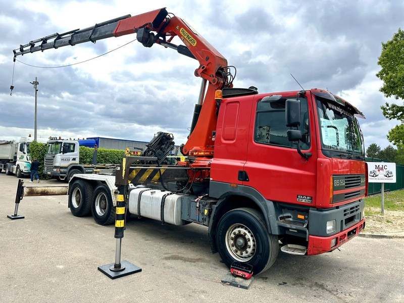 DAF 85 CF 430 6x4 TRACTOR + CRANE PK 32.000 F (7x) + WINCH - EURO 2 - MANUAL ZF - HUB REDUCTION / STEEL SPRING - BE TRUCK - Trekker: afbeelding 2 DAF 85 CF 430 6x4 TRACTOR + CRANE PK 32.000 F (7x) + WINCH - EURO 2 - MANUAL ZF - HUB REDUCTION / STEEL SPRING - BE TRUCK - Trekker: afbeelding 2