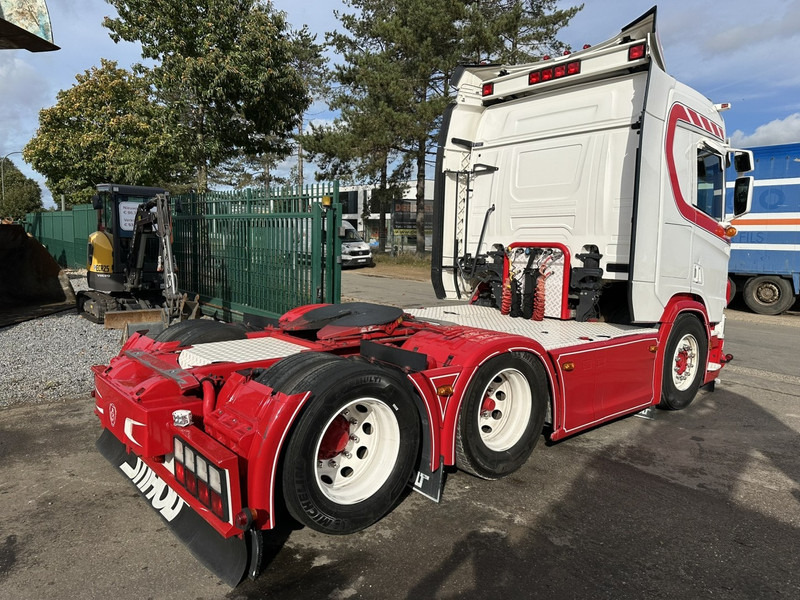 Scania R500 6x2 BOOGIE RETARDER - FULL AIR - *SHOWTRUCK* BULLBAR / INTERIOR STYLING / SOUND SYSTEM - .... - Trekker: afbeelding 5 Scania R500 6x2 BOOGIE RETARDER - FULL AIR - *SHOWTRUCK* BULLBAR / INTERIOR STYLING / SOUND SYSTEM - .... - Trekker: afbeelding 5