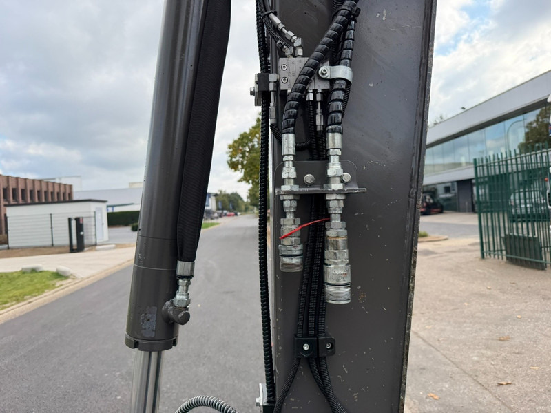 Volvo ECR 58 F FULL HYDR - 2911 H - HYDR QUICKHITCH - A/C - BLADE - CE - BE MACHINE - Minigraafmachine: afbeelding 5 Volvo ECR 58 F FULL HYDR - 2911 H - HYDR QUICKHITCH - A/C - BLADE - CE - BE MACHINE - Minigraafmachine: afbeelding 5