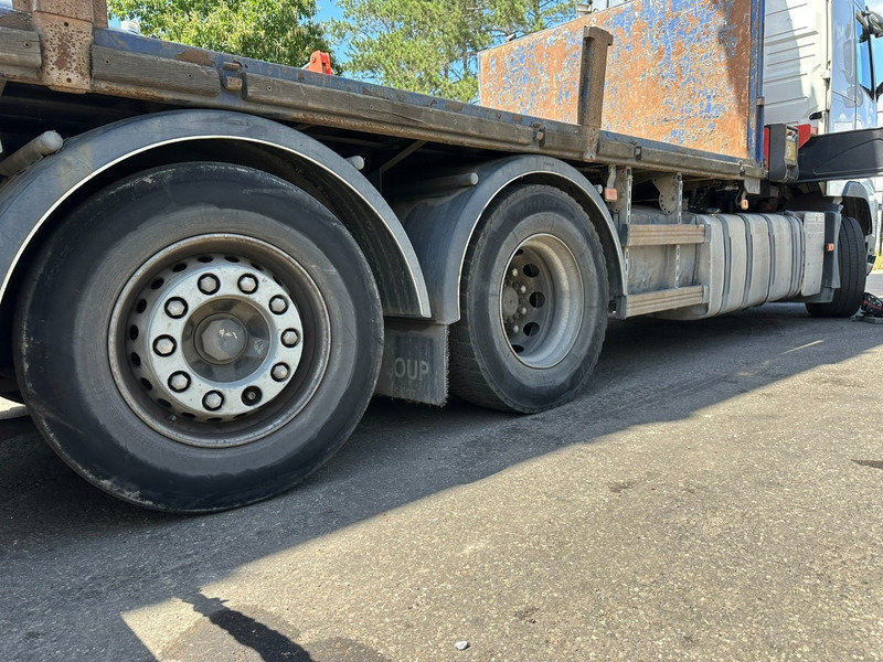 Vrachtwagen met open laadbak, Kraanwagen Volvo FH 500 6X2 PRITSCHE + KRAN PALFINGER PK50002 E 5x - RETARDER - PLATFORM 6m20 - TWISTLOCKS 20' - 561.000km - EURO 5: afbeelding 11