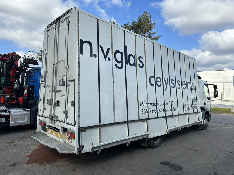 DAF LF 55.250 12T - GLASTRANSPORT / GLASRESTEEL - AIR SUSPENSION - EURO 4 - BELGIAN REGISTRATION - Vrachtwagen: afbeelding 4 DAF LF 55.250 12T - GLASTRANSPORT / GLASRESTEEL - AIR SUSPENSION - EURO 4 - BELGIAN REGISTRATION - Vrachtwagen: afbeelding 4