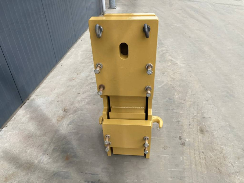 Cat 12M / 12M2 / 12M3 / 140M / 140M2 / 140M3 / 160M / - Aanbouwdeel voor Bouwmachine: afbeelding 2 Cat 12M / 12M2 / 12M3 / 140M / 140M2 / 140M3 / 160M / - Aanbouwdeel voor Bouwmachine: afbeelding 2