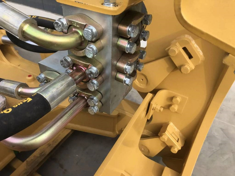 Cat D7H - Aanbouwdeel voor Bouwmachine: afbeelding 5 Cat D7H - Aanbouwdeel voor Bouwmachine: afbeelding 5