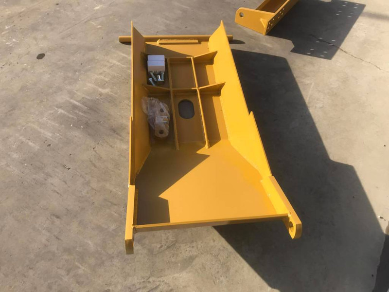 Cat Transmission Protection 12H / 12K / 140H / 140K / - Aanbouwdeel voor Bouwmachine: afbeelding 4 Cat Transmission Protection 12H / 12K / 140H / 140K / - Aanbouwdeel voor Bouwmachine: afbeelding 4