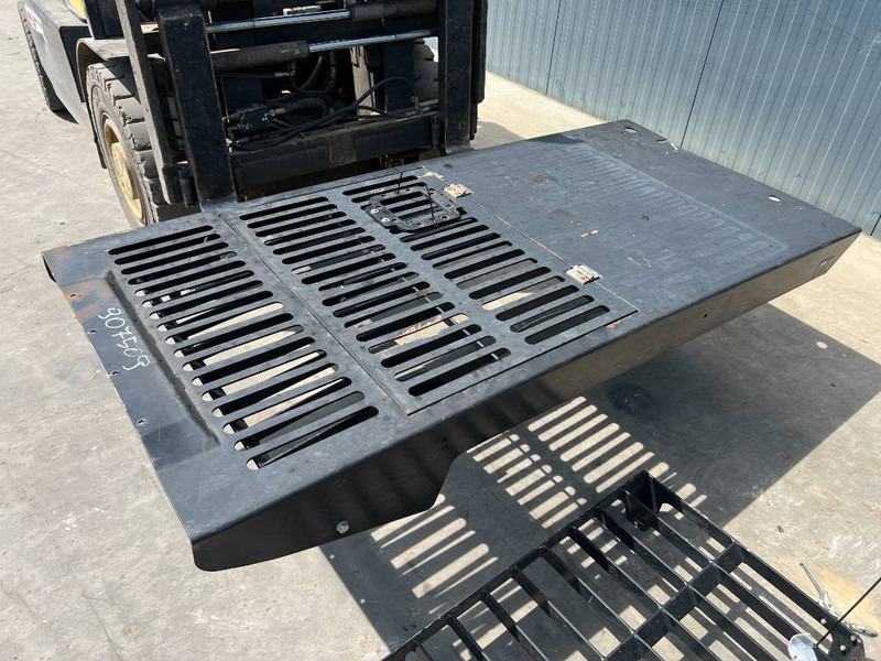 Cat 313E / 320F / 323E / 325F / 329E / 330F / 336E / 3 - Cabine en interieur voor Bouwmachine: afbeelding 1 Cat 313E / 320F / 323E / 325F / 329E / 330F / 336E / 3 - Cabine en interieur voor Bouwmachine: afbeelding 1