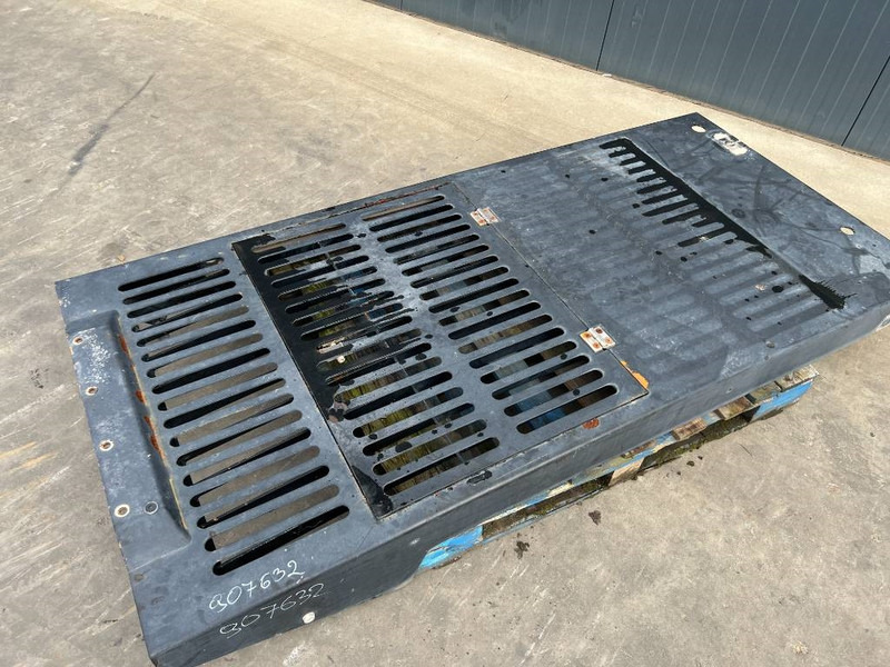 Cat 313E / M315F / 320F / 323E / 325F / 329E/ 330F / 3 - Cabine en interieur voor Bouwmachine: afbeelding 4 Cat 313E / M315F / 320F / 323E / 325F / 329E/ 330F / 3 - Cabine en interieur voor Bouwmachine: afbeelding 4