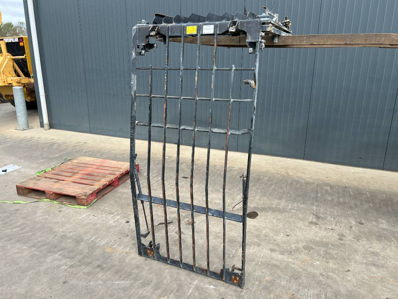 Cat 313E / M315F / 320F / 323E / 325F / 329E / 330F / - Cabine en interieur voor Bouwmachine: afbeelding 1 Cat 313E / M315F / 320F / 323E / 325F / 329E / 330F / - Cabine en interieur voor Bouwmachine: afbeelding 1