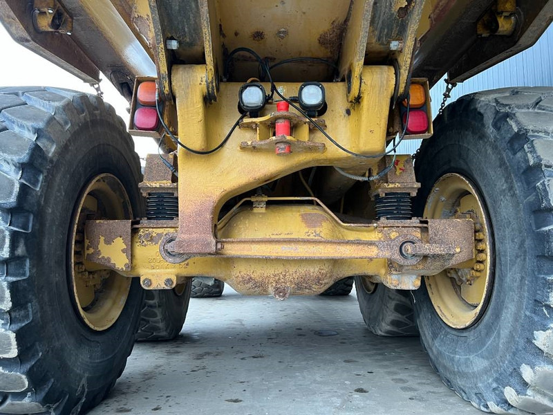 Cat 730 - Kiepwagen met knikbesturing: afbeelding 5 Cat 730 - Kiepwagen met knikbesturing: afbeelding 5